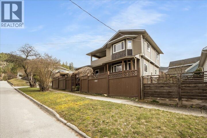 Property Photo: 704 Fell Street BC V1L 3M9