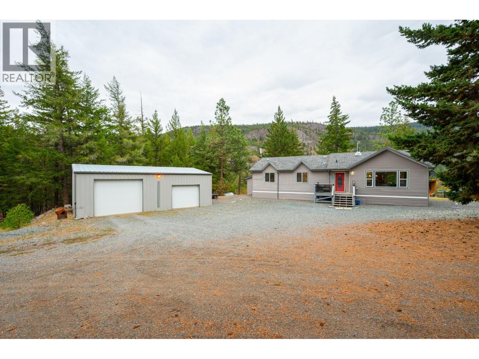 Property Photo: 3816 Petit Creek Road BC V1K 1N8