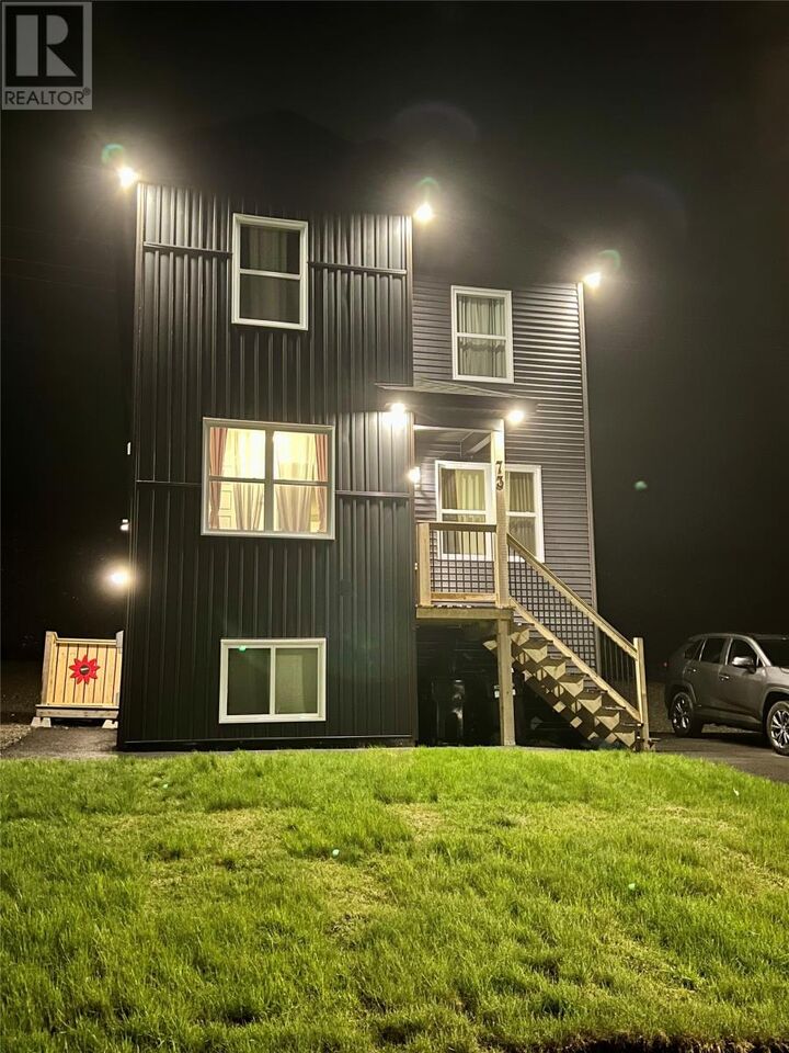 Photo de la propriété:  73 Tigress Street  NL A1B 0G9 