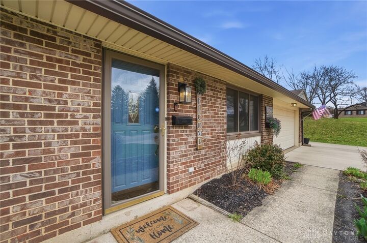 Property Photo: 2848 Ellen Lane OH 45430