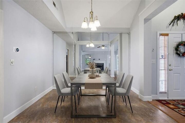 Property Photo: 5639 Isleworth Court GA 30349