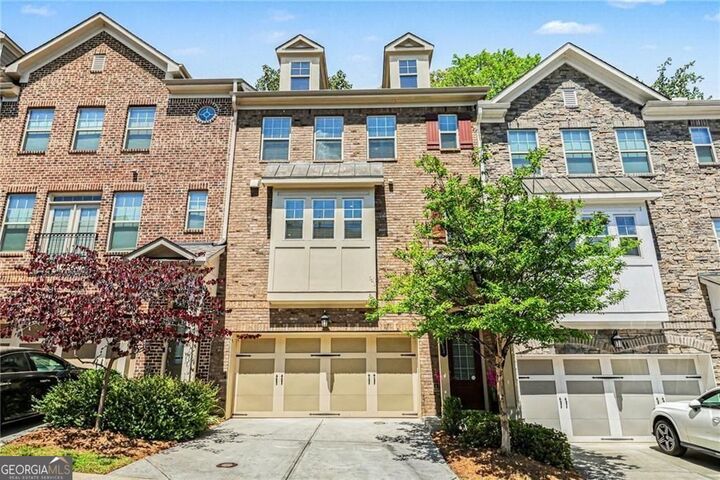 Property Photo:  1363 Harris Way Street  GA 30319 