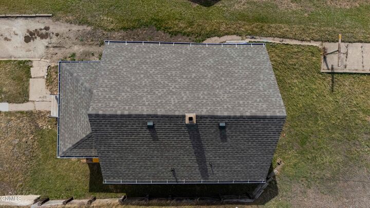 Property Photo: 507 2nd Avenue NE ND 58554