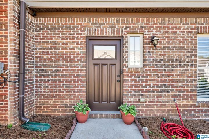 Property Photo:  113 The Heights Drive  AL 35040 