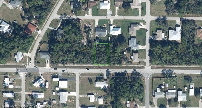 Property Photo:  3300 Thunderbird Road  FL 33872 