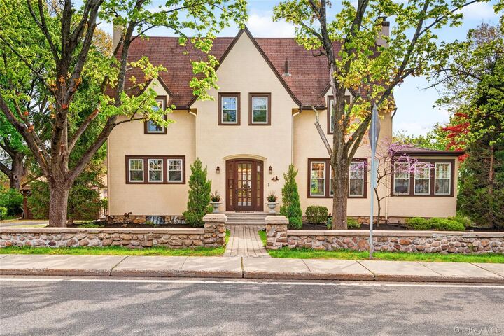 Property Photo:  60 Old Middletown Road  NY 10965 