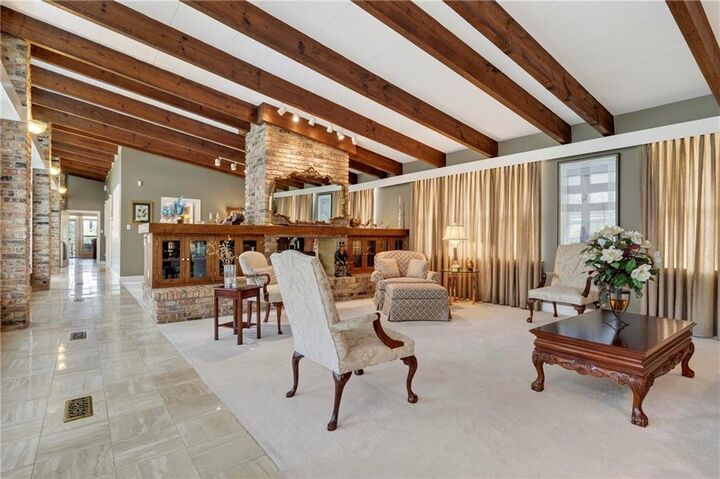 Property Photo: 3175 Dawes Lake Road E AL 36619