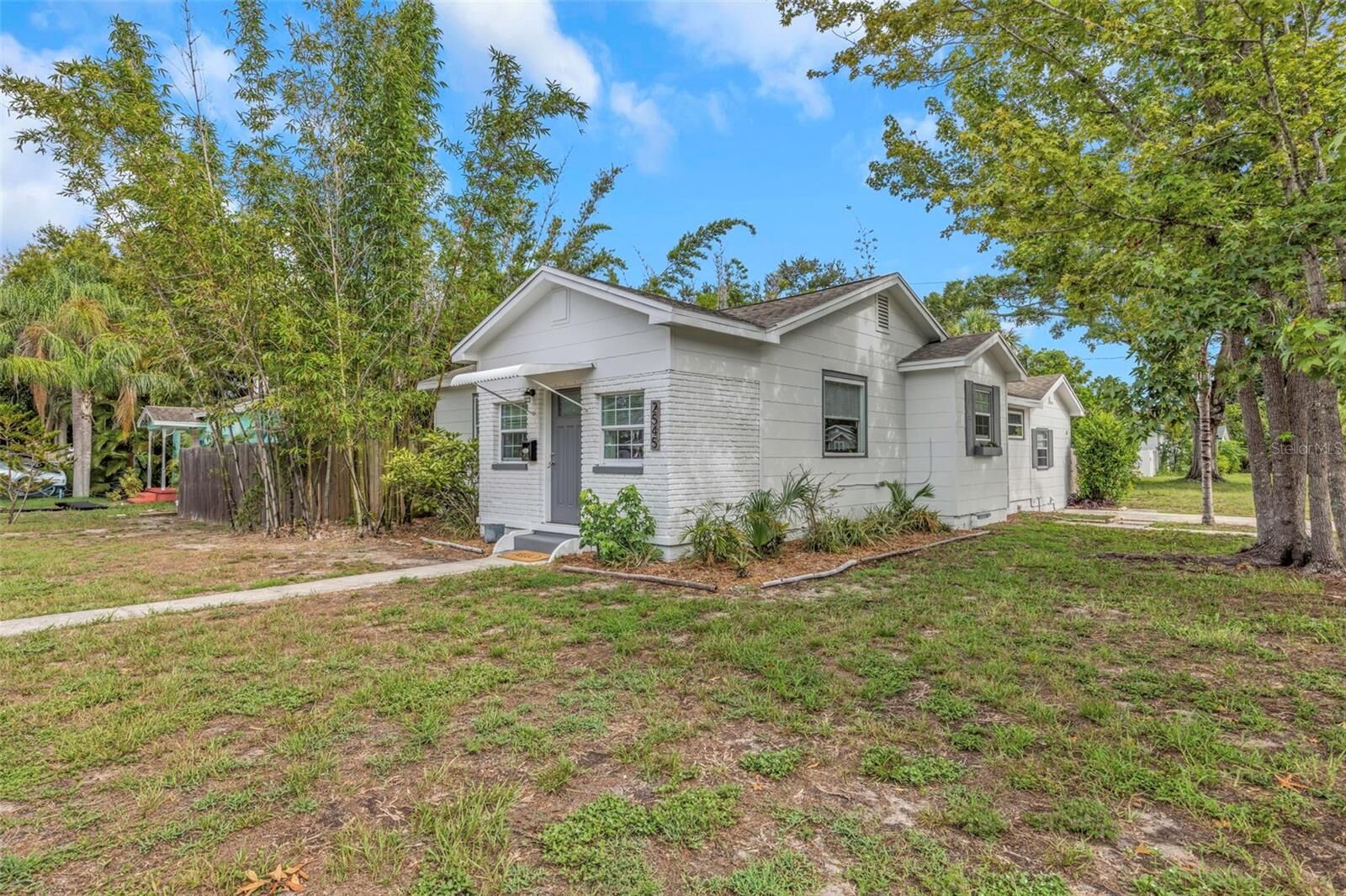 Property Photo:  2545 32nd Avenue N  FL 33713 