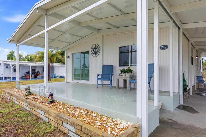 Property Photo:  240 Via De Luna  FL 34224 