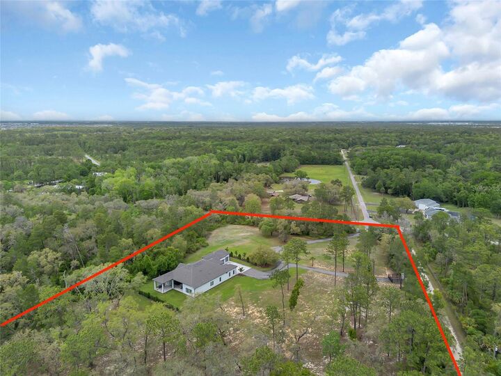 Property Photo:  8398 Happy Trail  FL 34747 