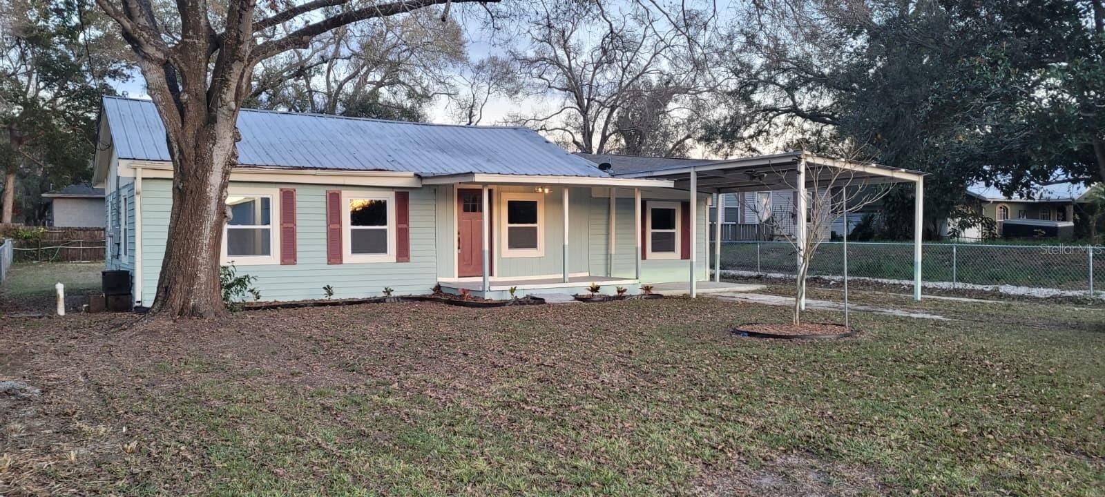 Property Photo:  2414 S 67th Street  FL 33619 