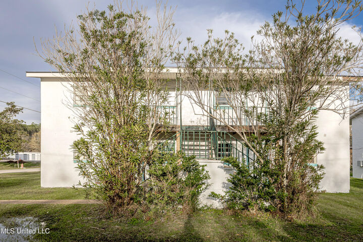 Property Photo: 8429 Highway 613 MS 39562