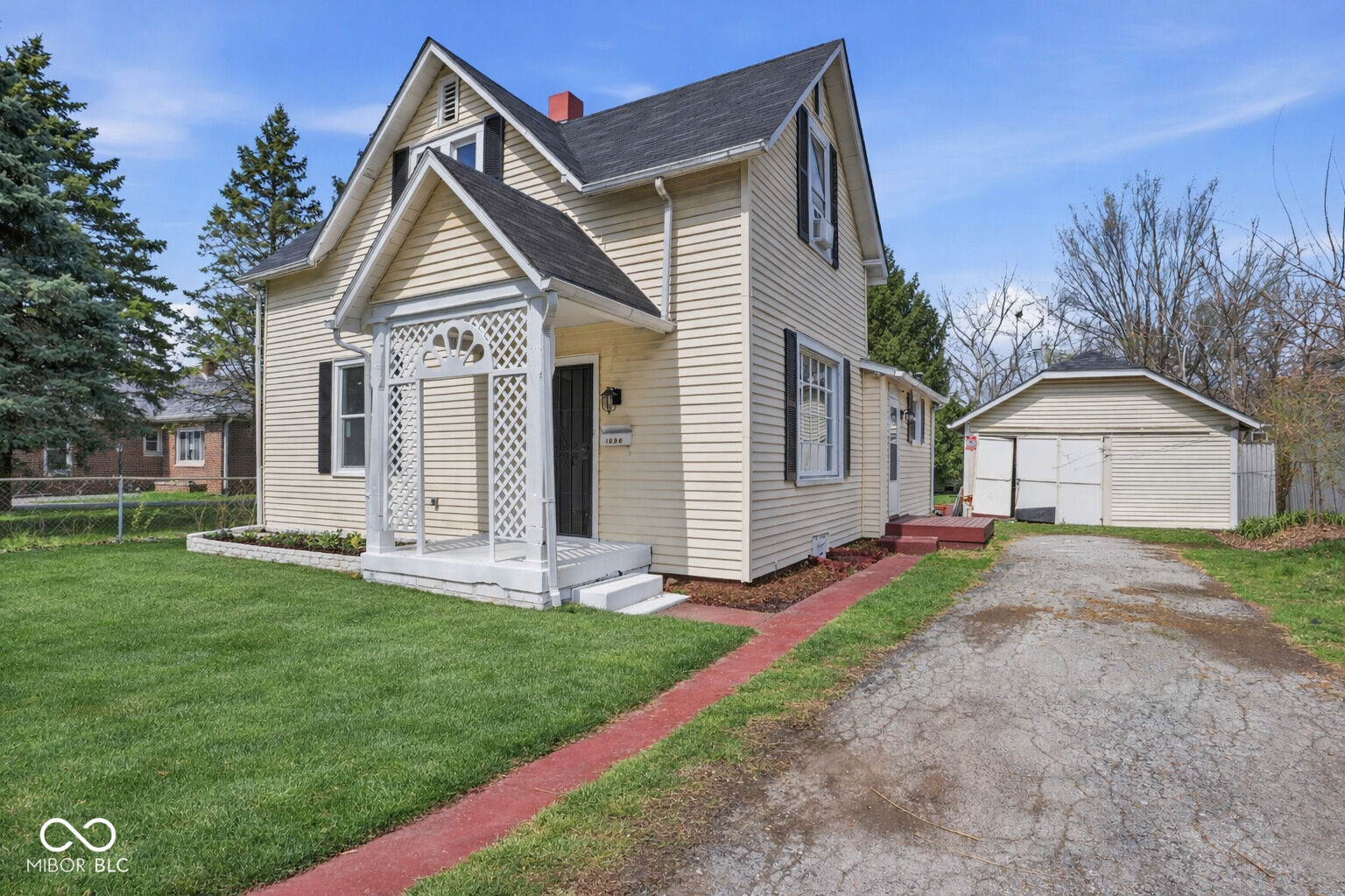 Property Photo:  1228 E Perry Street  IN 46227 