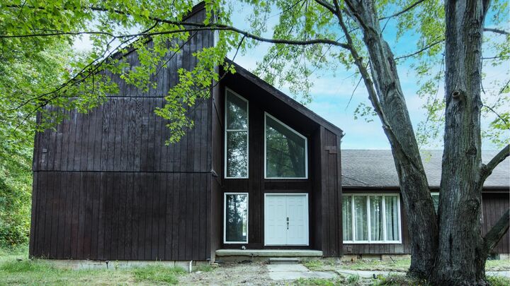 Property Photo: 9202 Crawford Road MI 48063