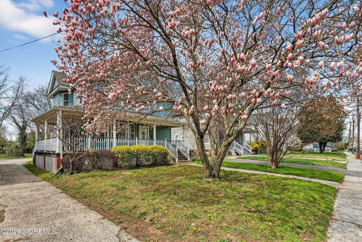 Property Photo:  184 Liberty Street  NJ 07740 