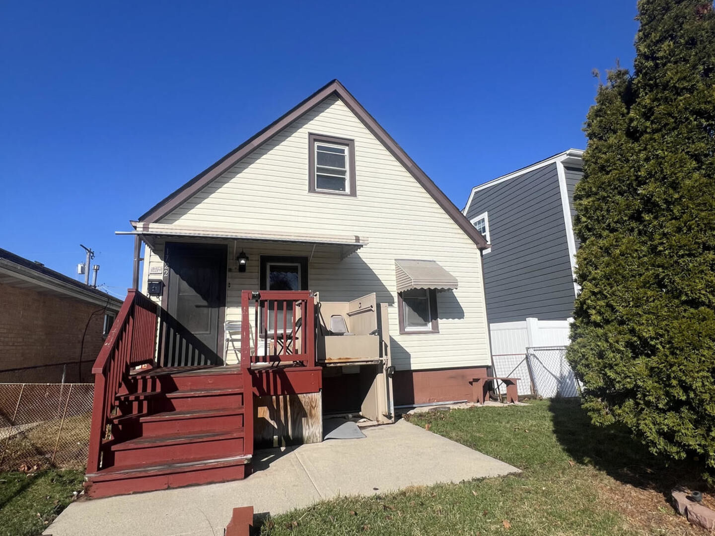 Property Photo:  1722 N 36th Avenue  IL 60165 