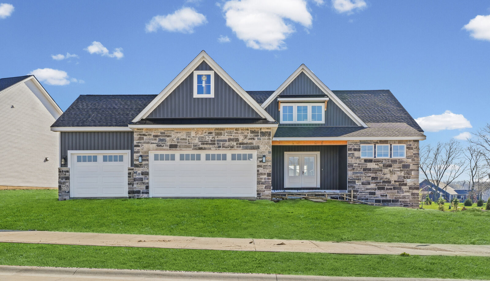 Property Photo: 1204 Willowgrove Lane IL 61853