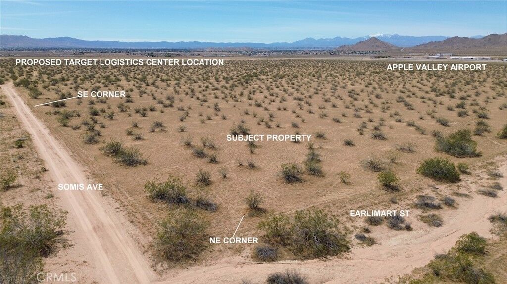 Property Photo:  46330404 Earlimart Street  CA 92307 
