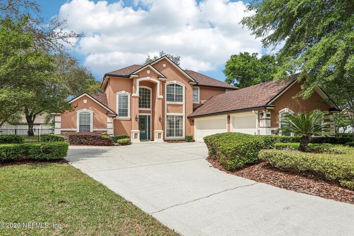 Property Photo:  725 Piney Place  FL 32259 