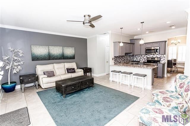 Property Photo:  822 Provision Court B  LA 70052 