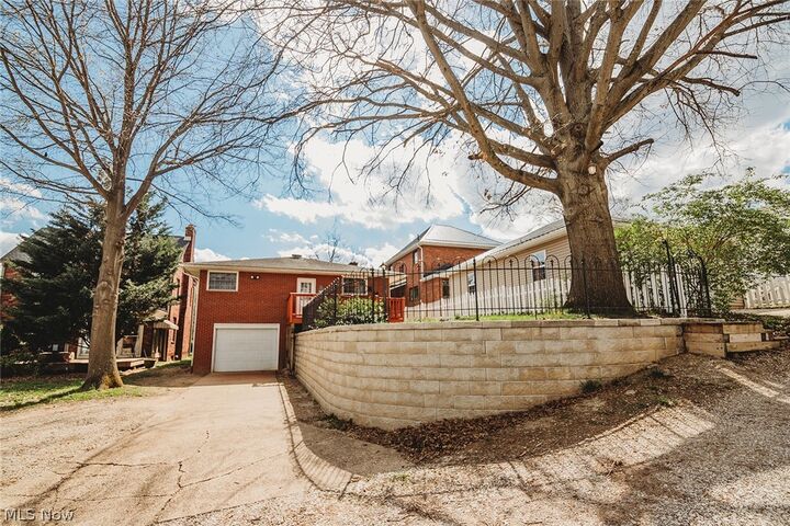 Property Photo:  2007 20th Street  WV 26101 