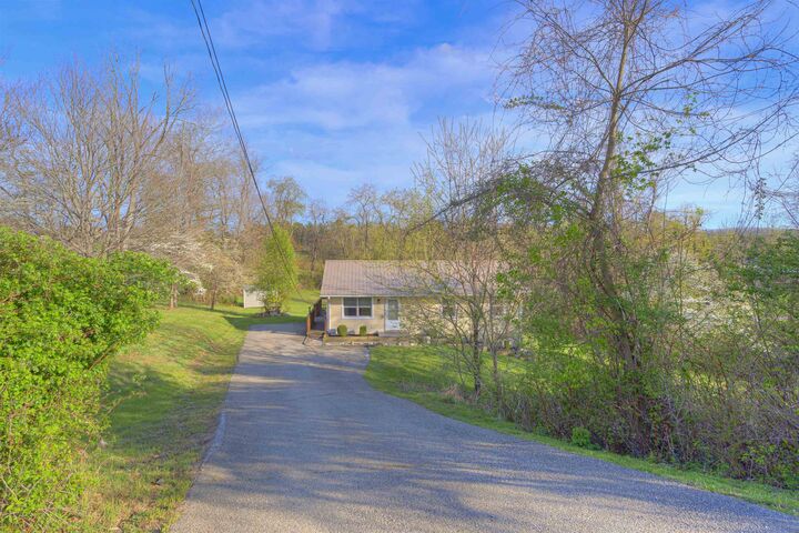 Property Photo:  55 Crestview Street  VA 24073 