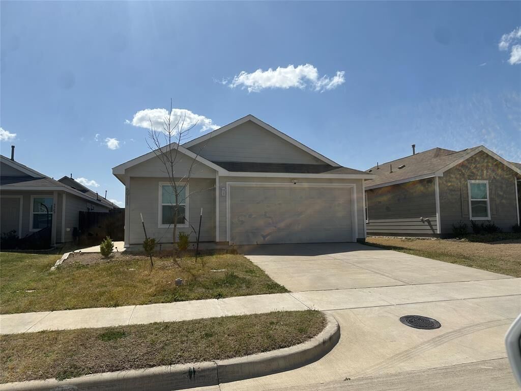 Property Photo:  5911 Nyquist Way  TX 75126 