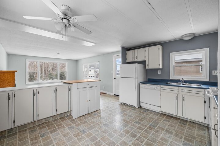 Property Photo:  41 Linkletter Estates  PE C1N 4B2 