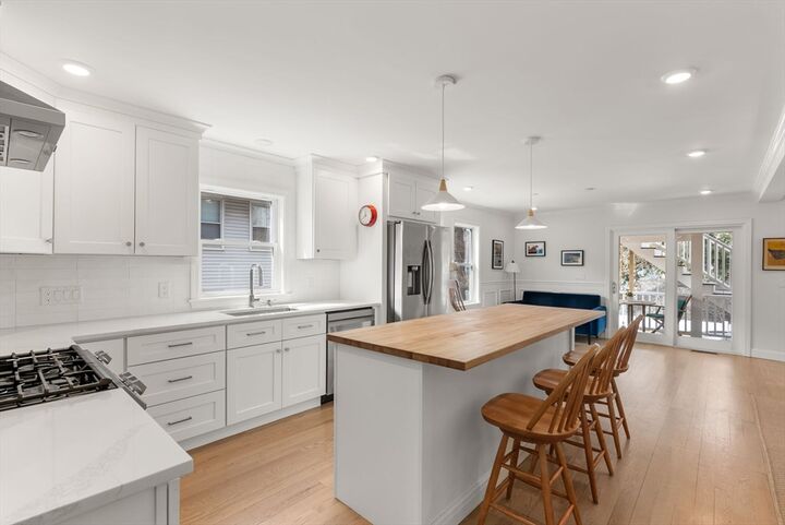 Property Photo:  21 Bradford Rd 21  MA 02472 