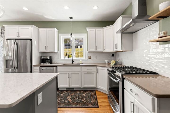 Property Photo: 226 Cherry Tree Ln MA 01450