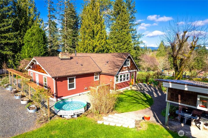 Property Photo:  23306  108th Street SE  WA 98272 