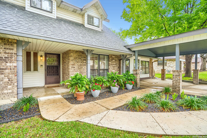 Property Photo:  5018 Sierra Madre  TX 78233 