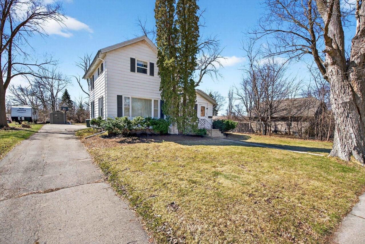 Property Photo:  533 Scott Street  WI 54971 