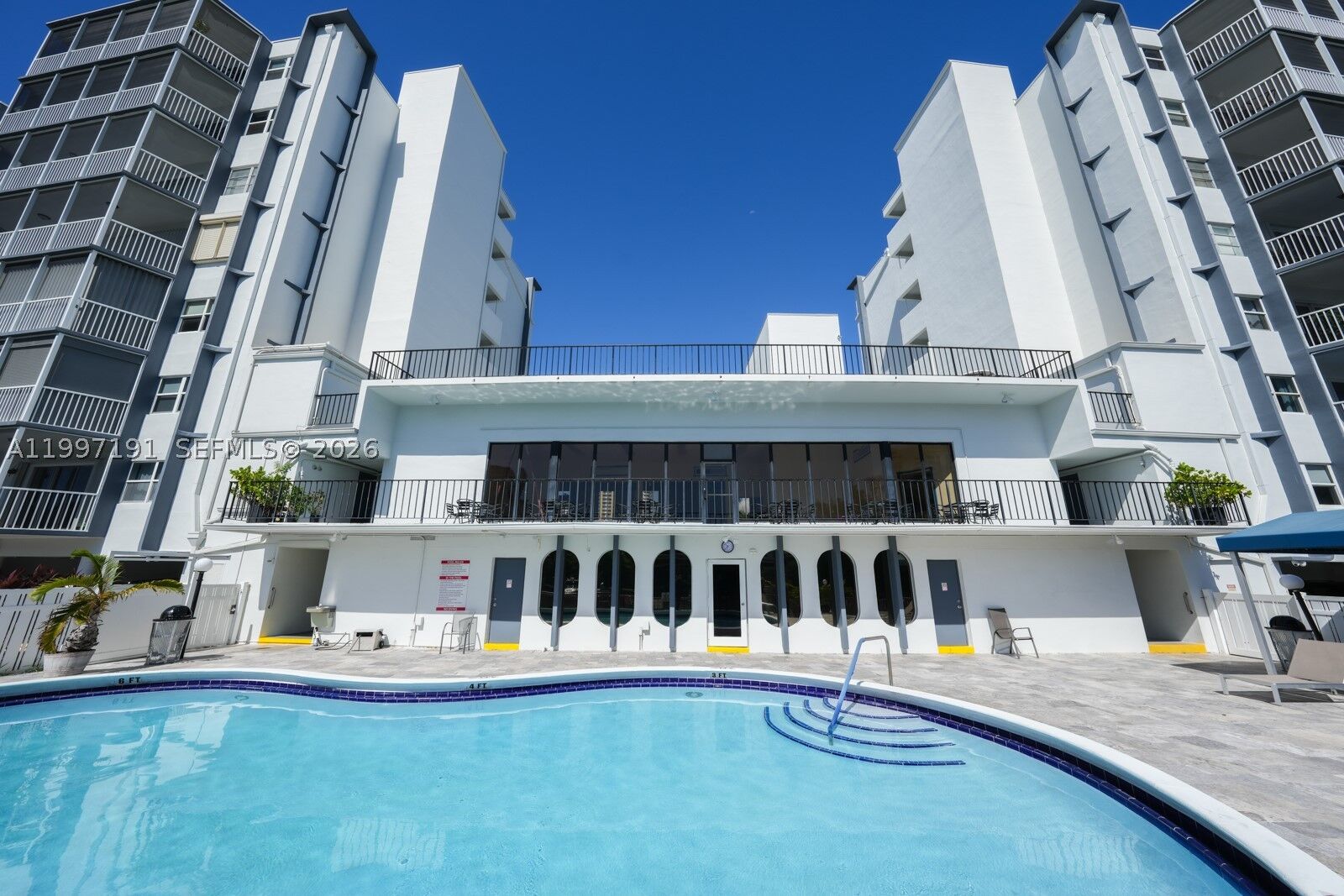 Property Photo: 200 Diplomat Pkwy 827 FL 33009