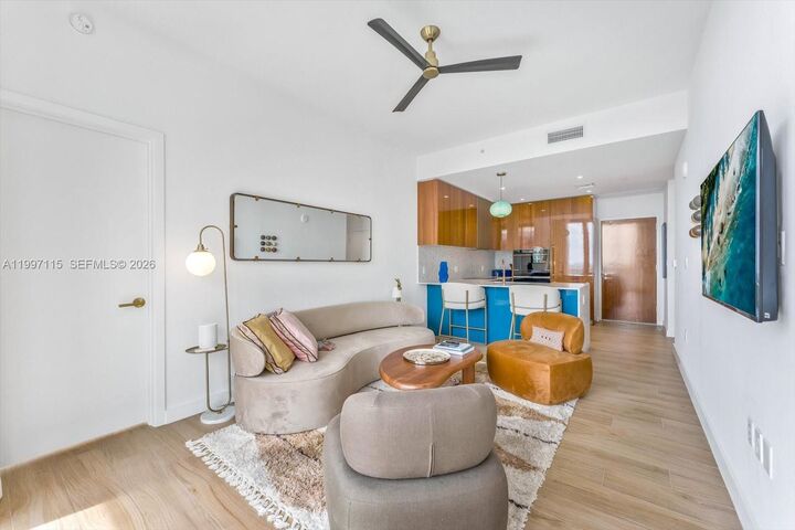 Property Photo:  2678 Tigertail Ave 1505  FL 33133 