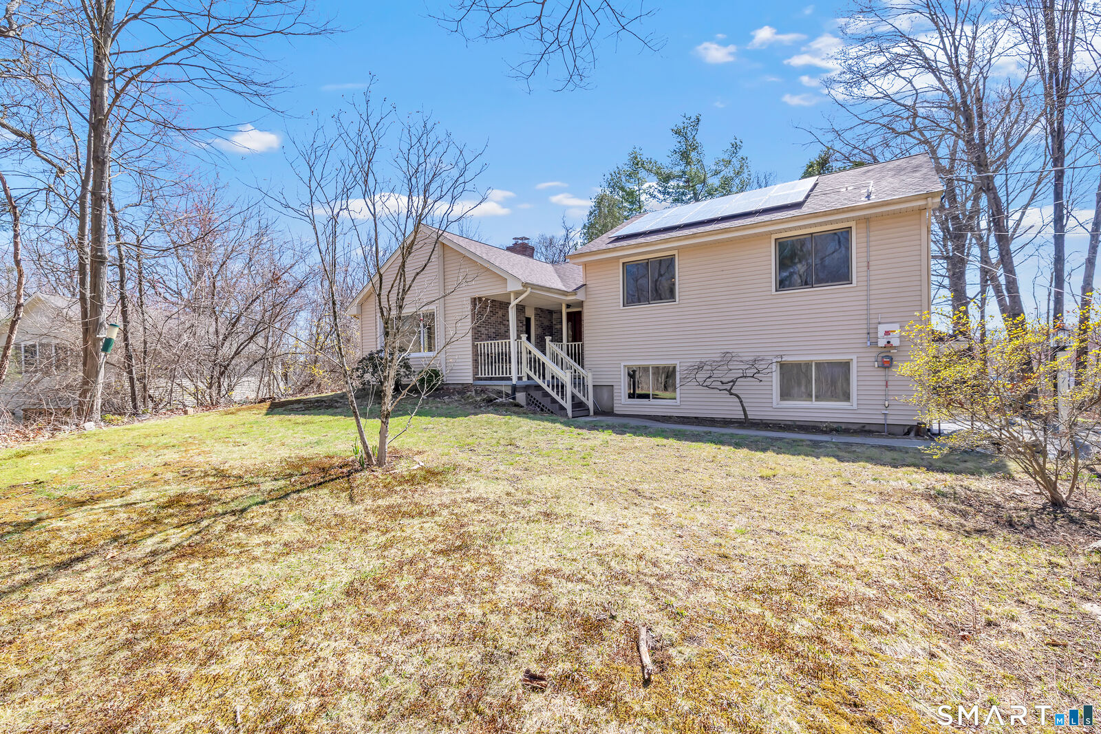 Property Photo:  107 Broadway  CT 06611 