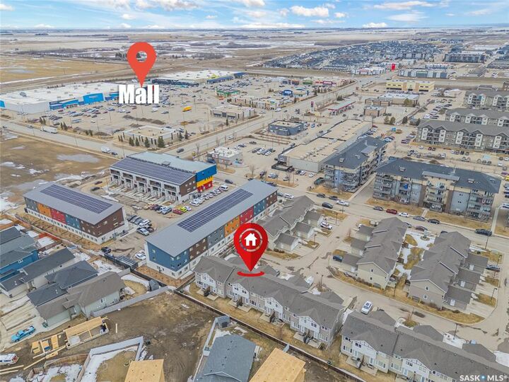 Property Photo:  715 Hart Road 1406  SK S7M 3Y7 