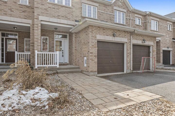 Property Photo: 430 Foxhall Way ON K2M 0G1
