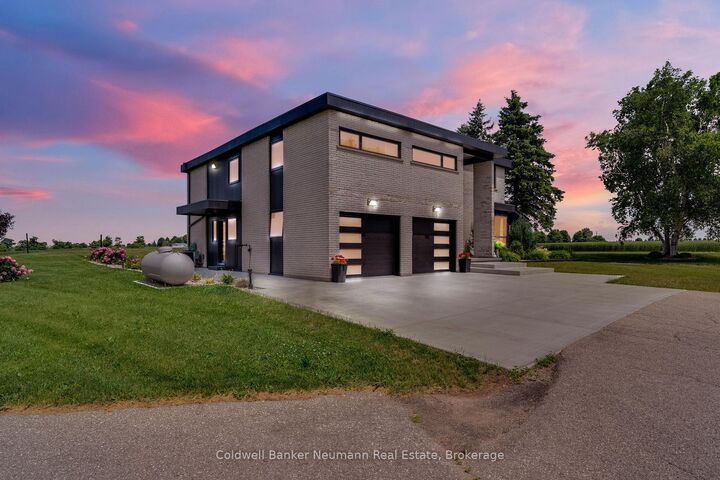 Property Photo:  8312 Wellington Road 124 Road  ON N1H 6H7 
