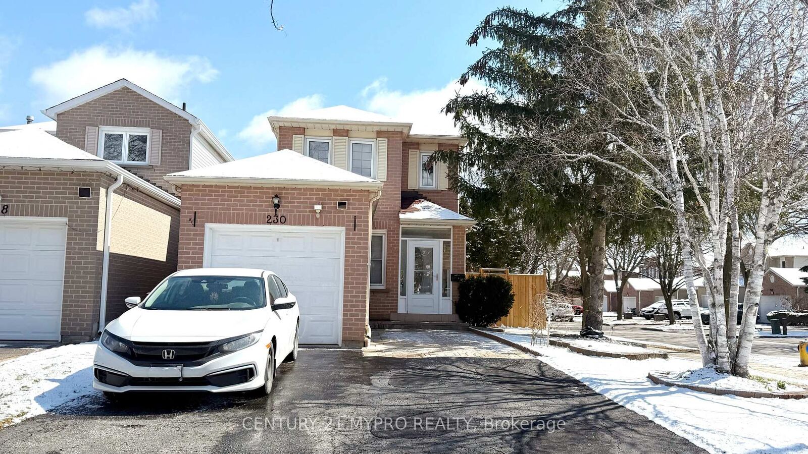 Property Photo:  230 Enchanted Hills Crescent  ON M1V 3P3 