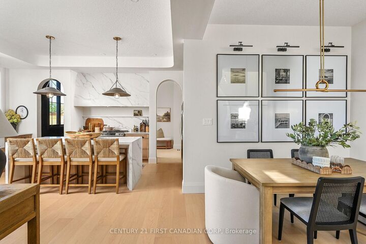 Property Photo:  855 White Pine Street  ON N6G 3X9 