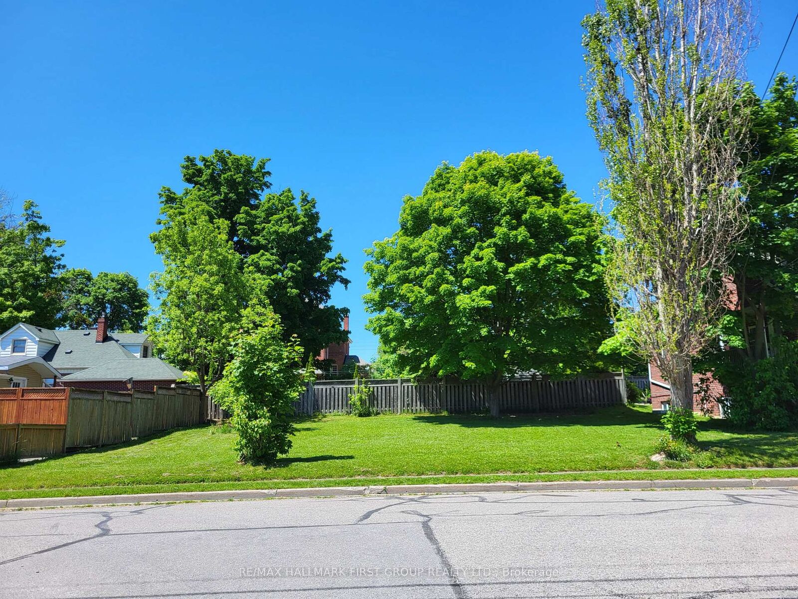 Property Photo:  104 Anne Street  ON K9A 1G5 