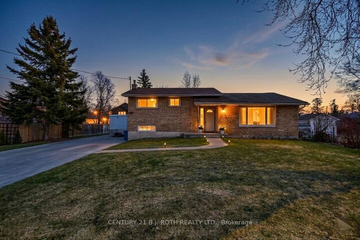 Photo de la propriété:  3039 Poplar Road  ON L9S 2J9 