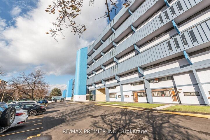 Property Photo: 4673 Jane Street 807 ON M3N 2L1
