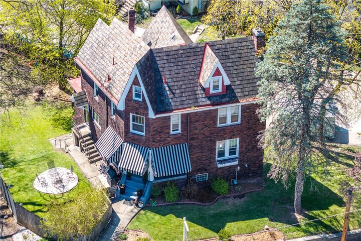 Property Photo:  5454 Wellesley Ave  PA 15206 