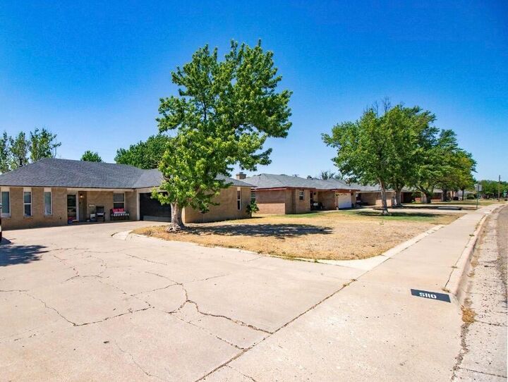 Property Photo: 5110 Shawnee Trail TX 79109