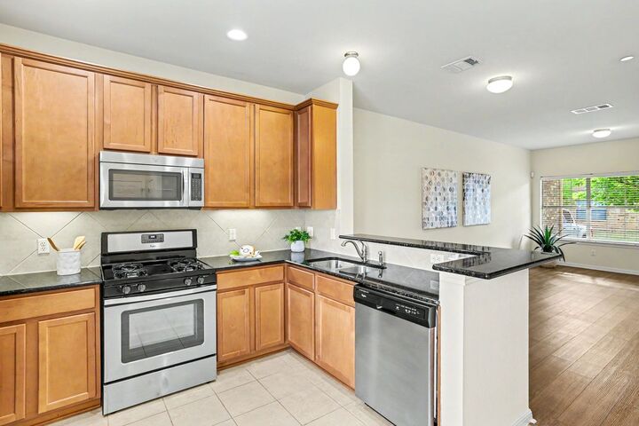 Property Photo:  1900 Little Elm Trail 37  TX 78613 