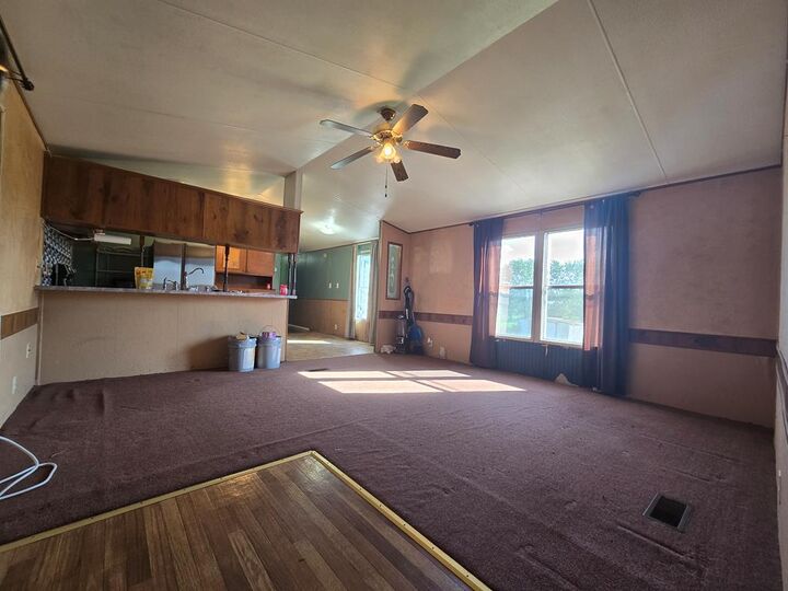 Property Photo: 11308 Stratton Rd OH 44287
