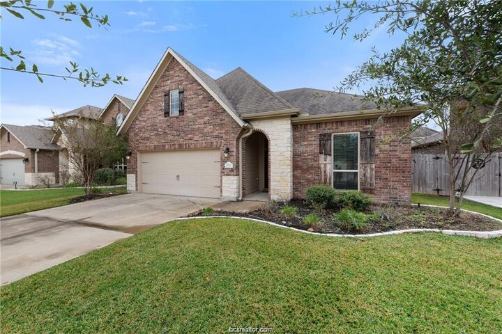 Property Photo: 2523 Warkworth Lane TX 77845