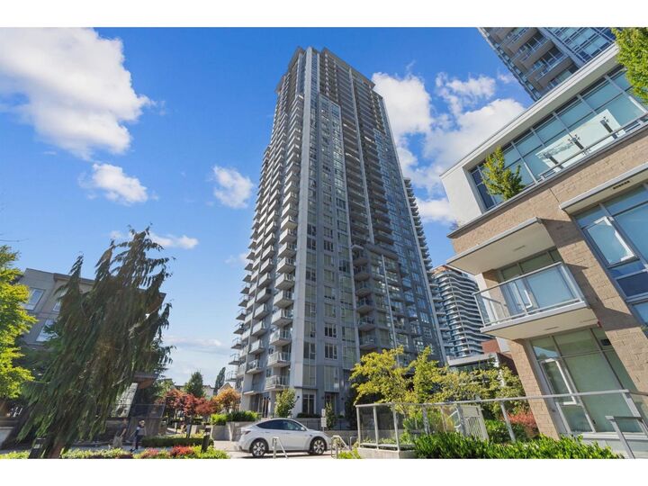 13325 102A Avenue 605 — photo 1